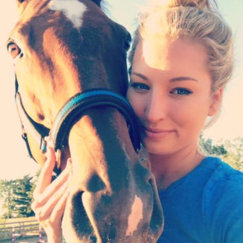 Meet your Posher, Lauren